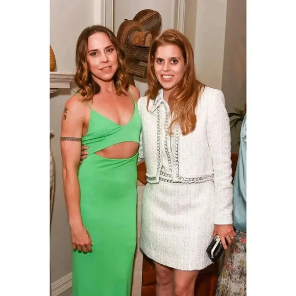 Alice + Olivia Womens White Ellis Chain Trim Tweed Collared Mini Dress S… - Picture 4 of 16